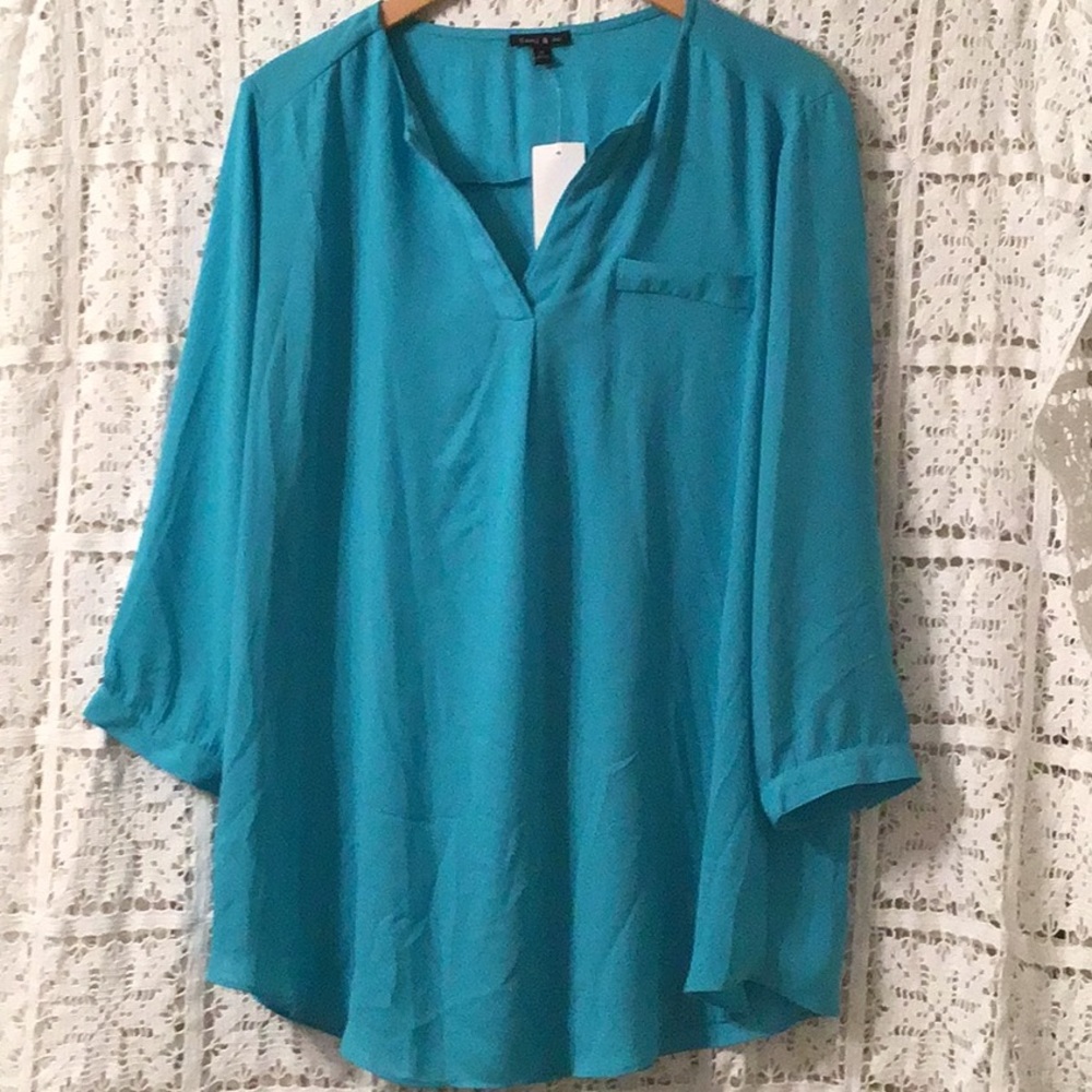 Women top